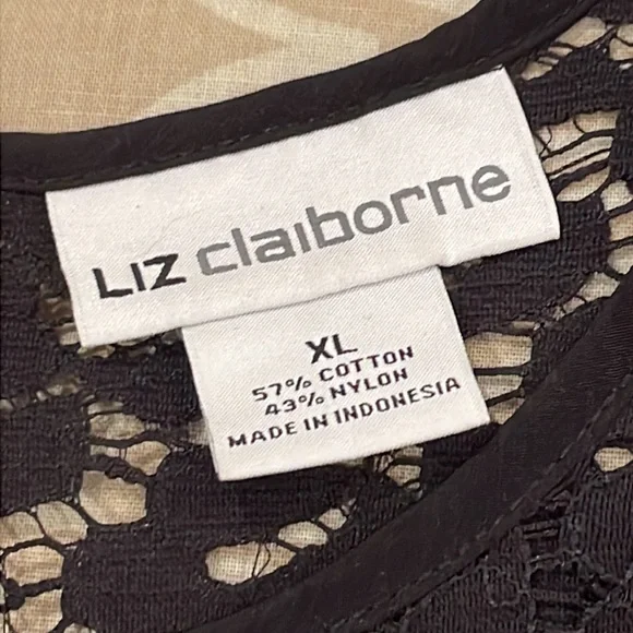 Liz, Clayborne, top, back zipper, black lace with camisole, cotton blend, XL - Picture 5 of 8